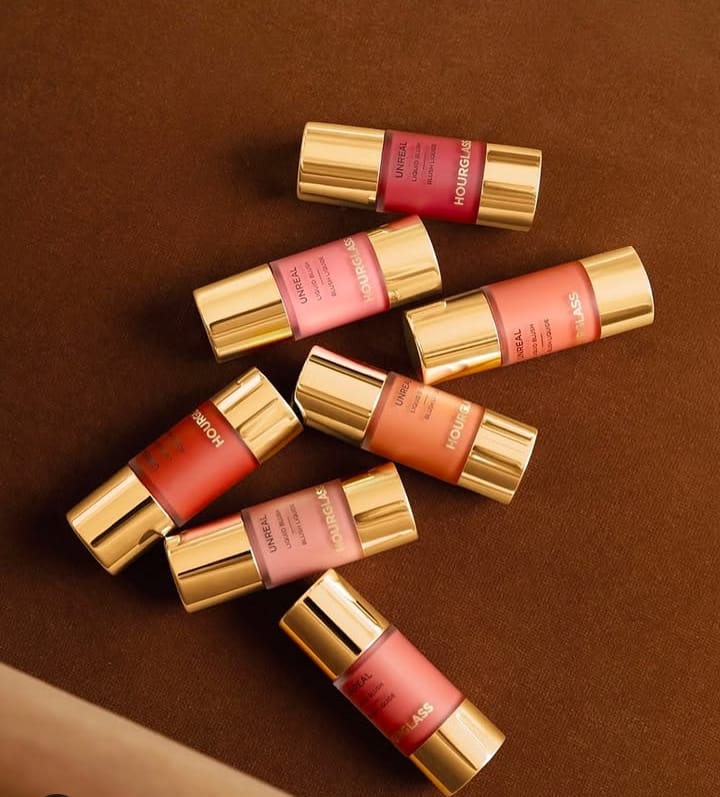 HOUR GLASS Unreal Liquid Blush